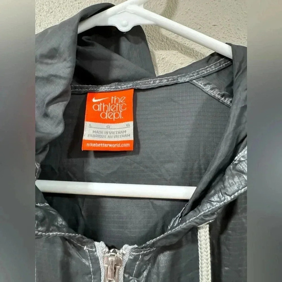2/$15 Nike Athletic Jacket - Picture 4 of 6